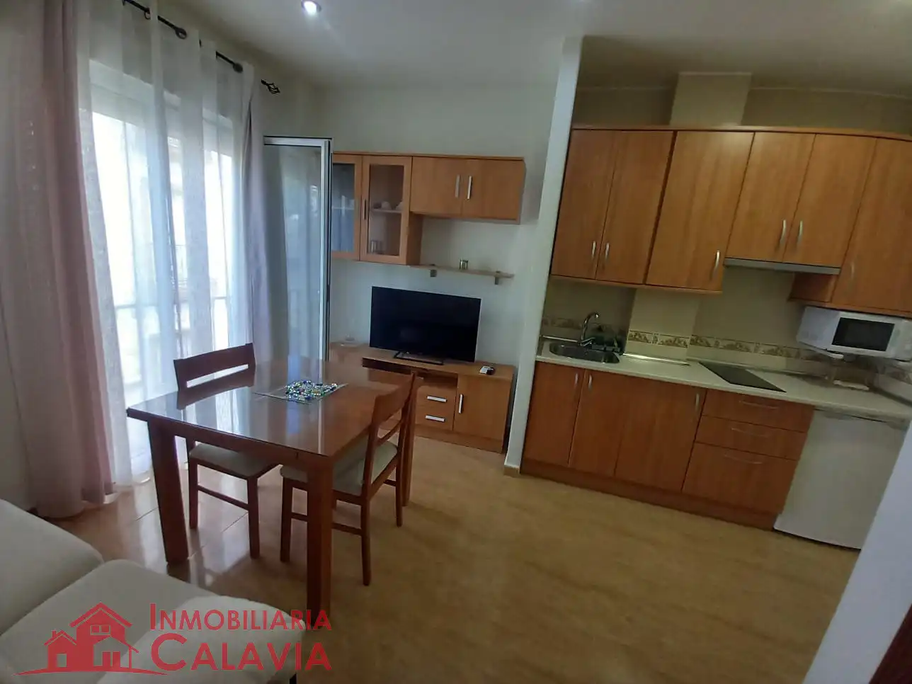 Cocina de Apartamento de alquiler en Baeza con Aire acondicionado, Calefacción y Amueblado