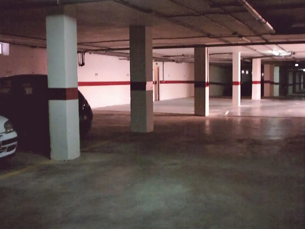 Parking de Garaje de alquiler en San Juan de Aznalfarache