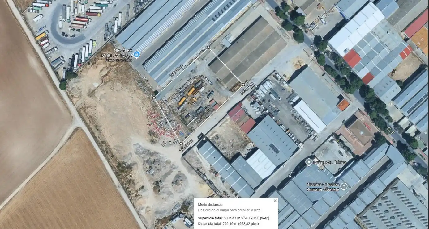 Terreno industriale in vendita a Pedanías - Extrarradio
