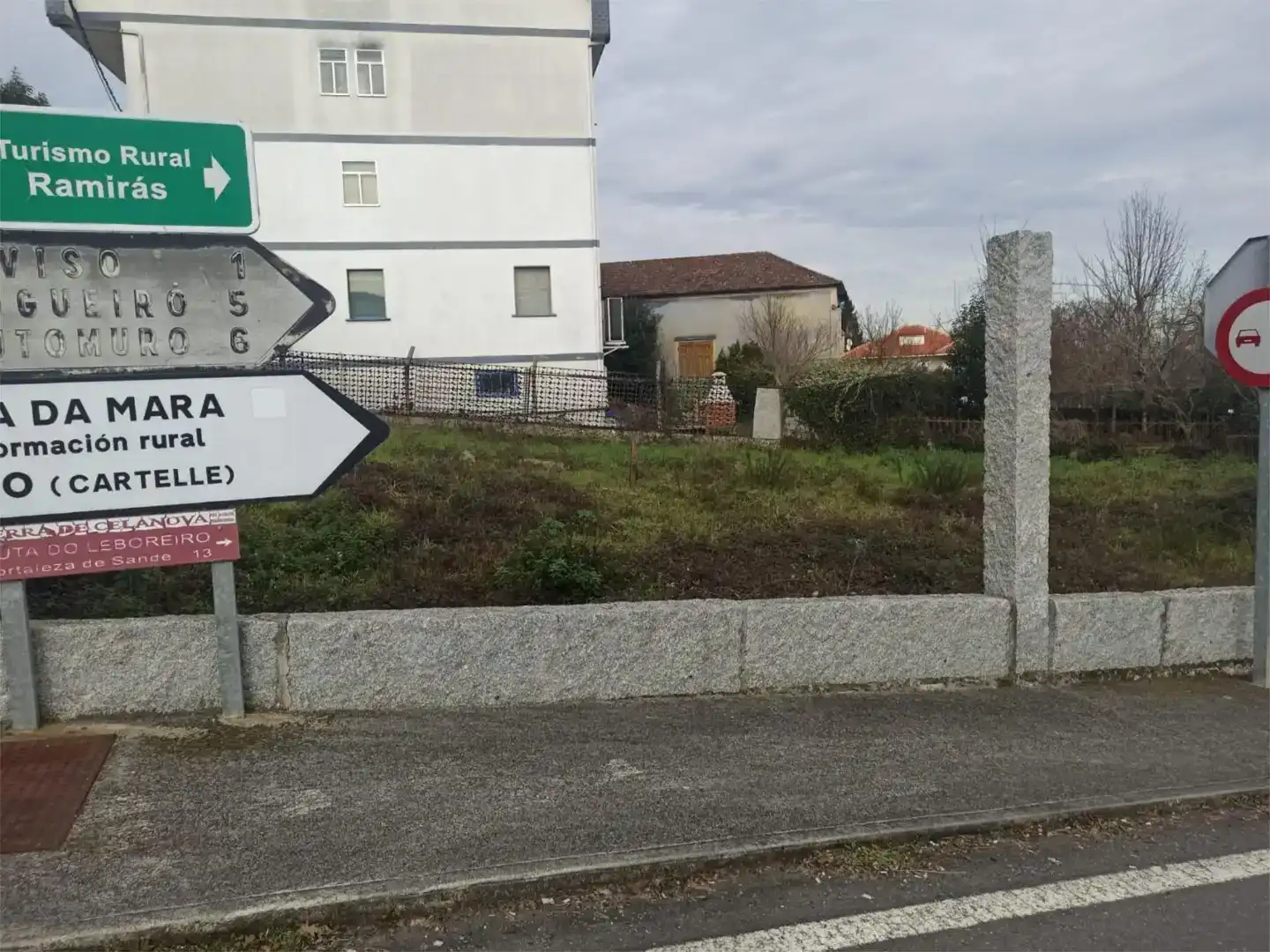 Terreno en venta en Ramirás