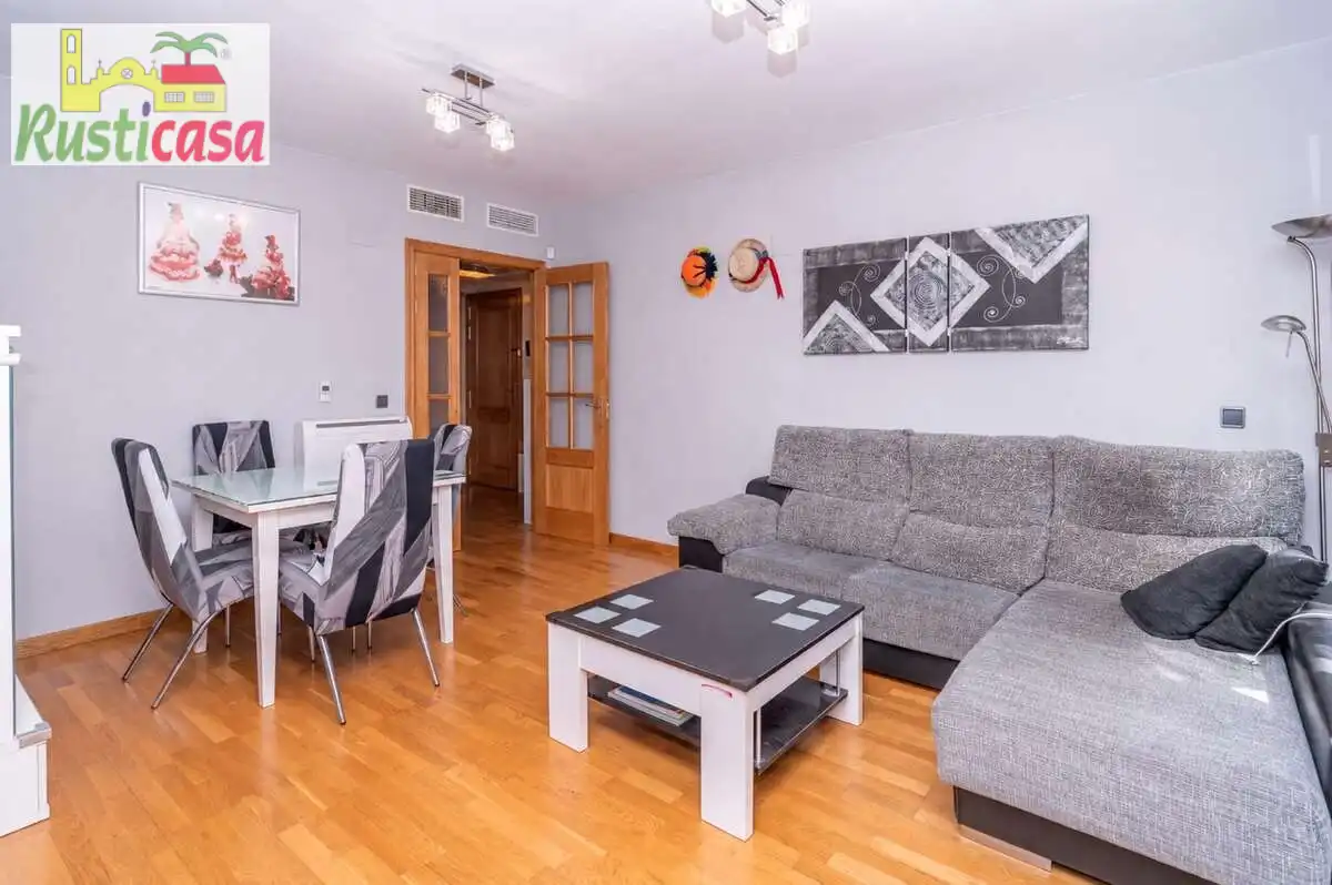 Sala de estar de Piso en venta en Linares con Aire acondicionado, Calefacción y Amueblado