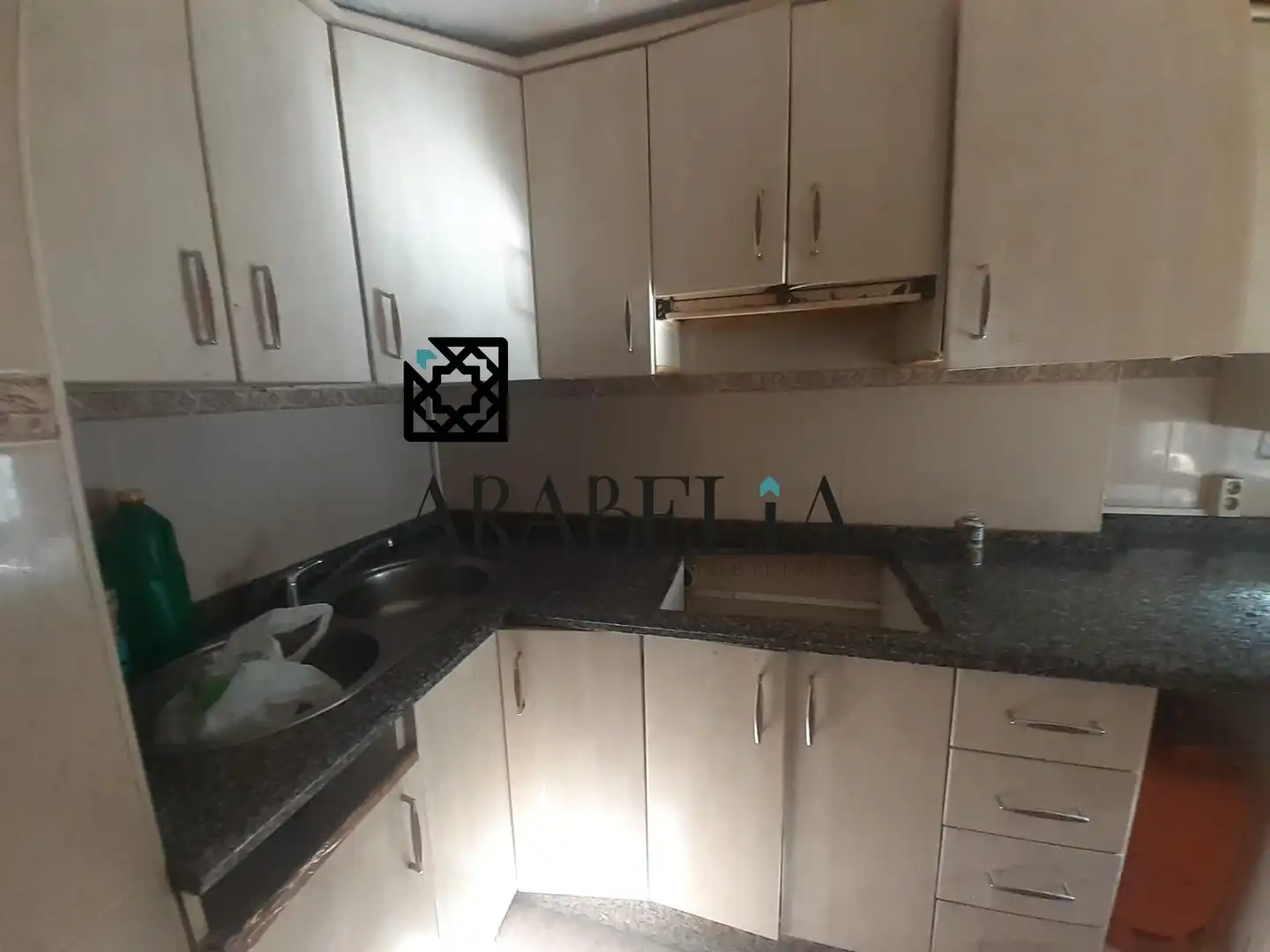 Cocina de Piso en venta en Córdoba con Calefacción