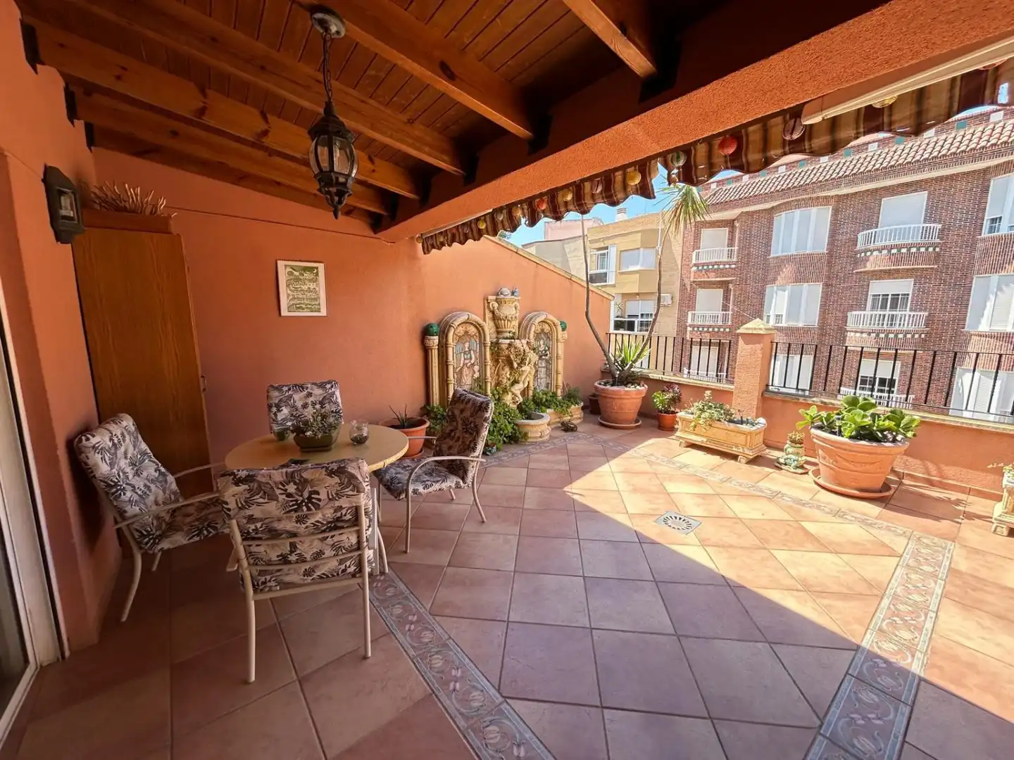 Casa adosada en venta en Crevillent