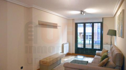 Photo 5 of Flat to rent in Calle Manuel Pedregal, Salesas - Foncalada - Campoamor, Oviedo