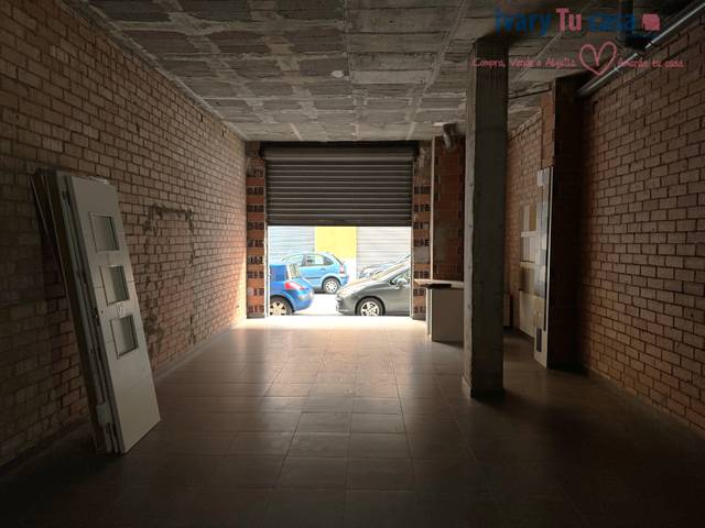 Local comercial en Venta en Carrer del Riu Túria en Ensanche - Río Júcar