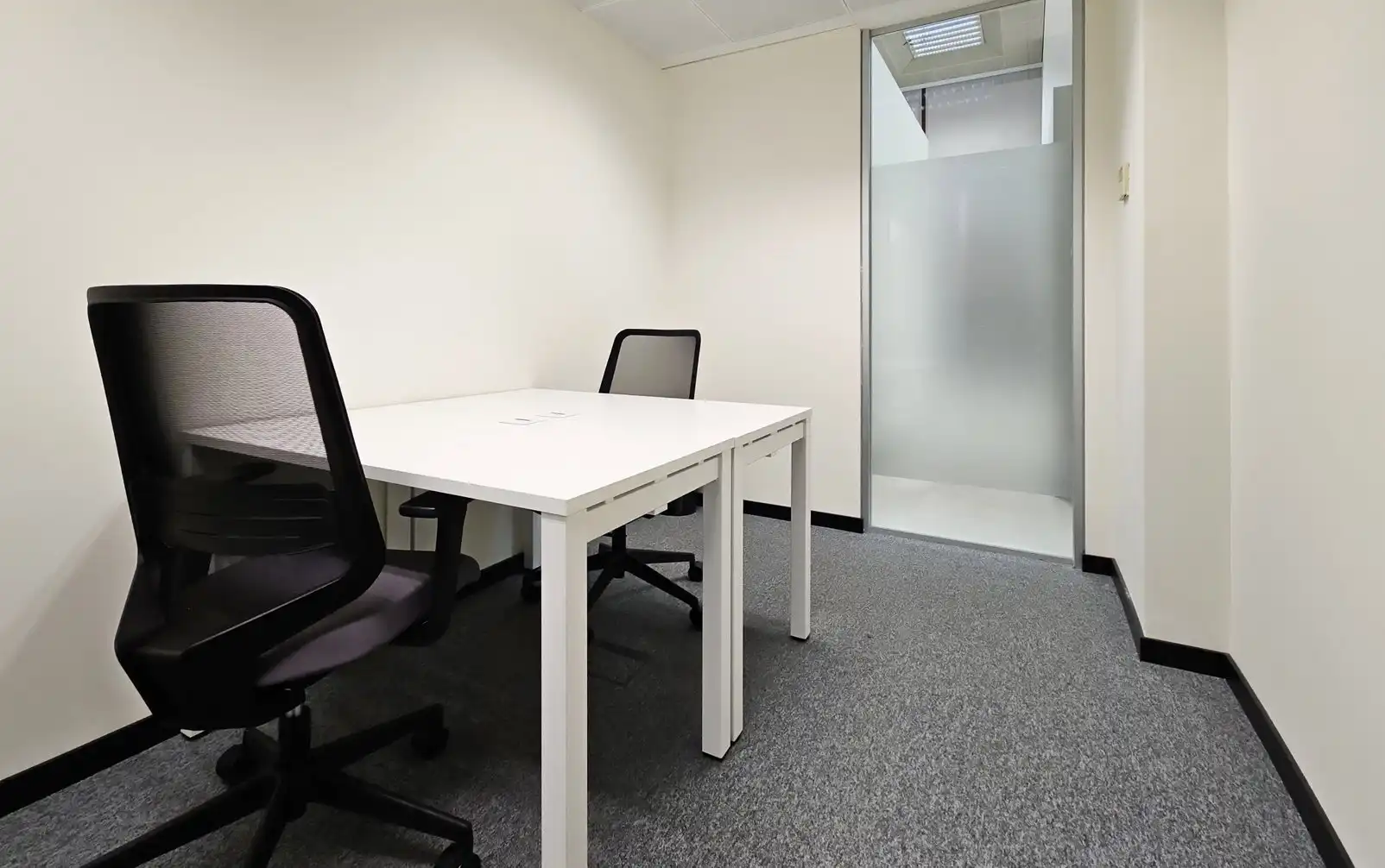 Büro mit Aufzug zur Miete in Calle de Juan Ignacio Luca de Tena 1, imagen 2