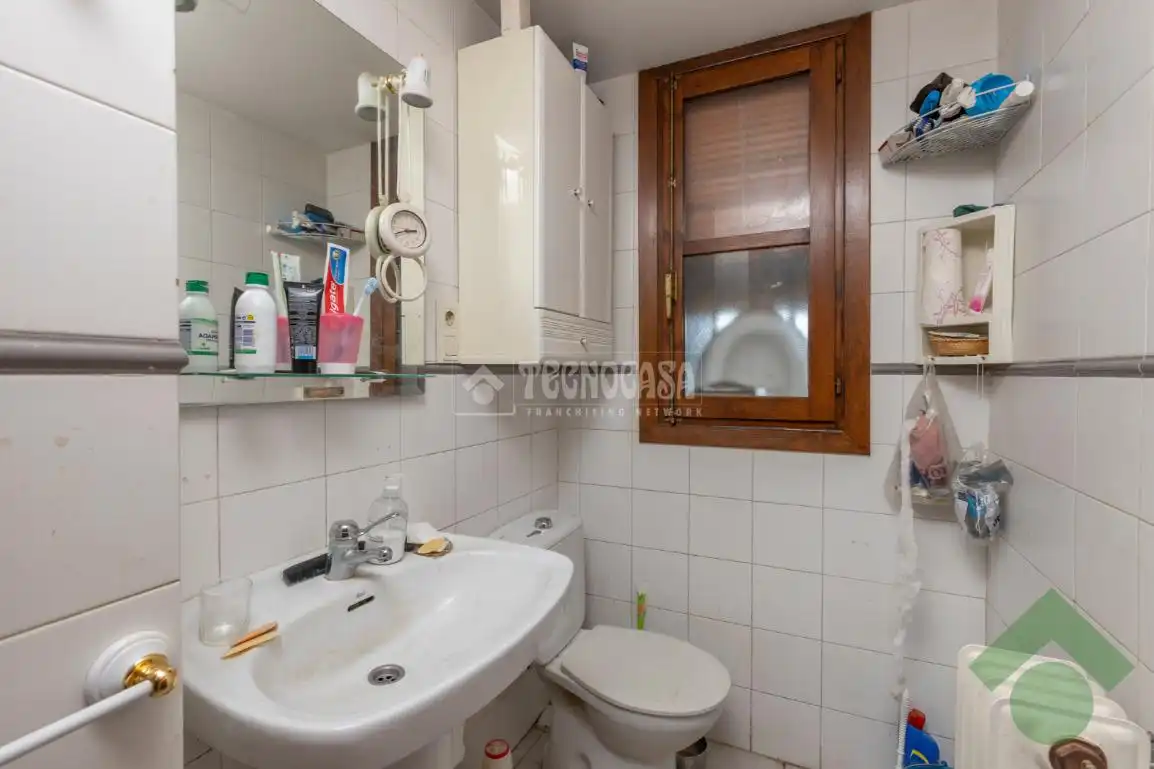 Baño de Casa adosada en venta en Ogíjares con Aire acondicionado, Calefacción y Trastero