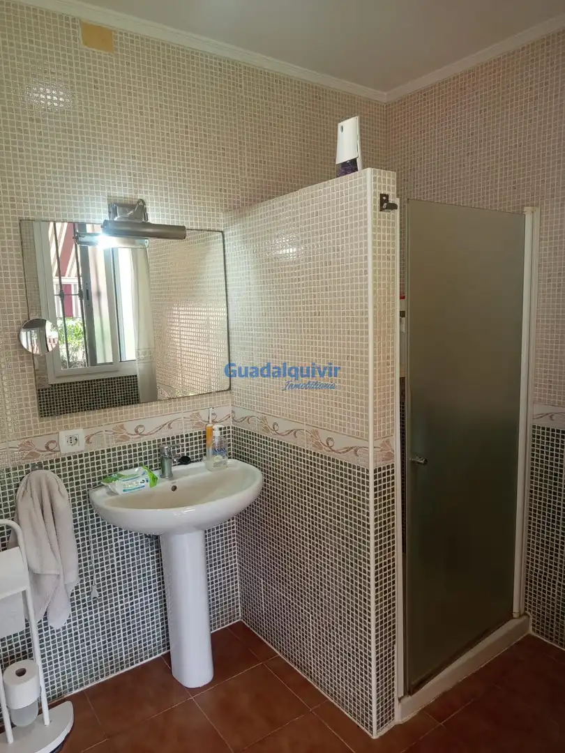 Villa con piscina in vendita a Entrenúcleos, imagen 19
