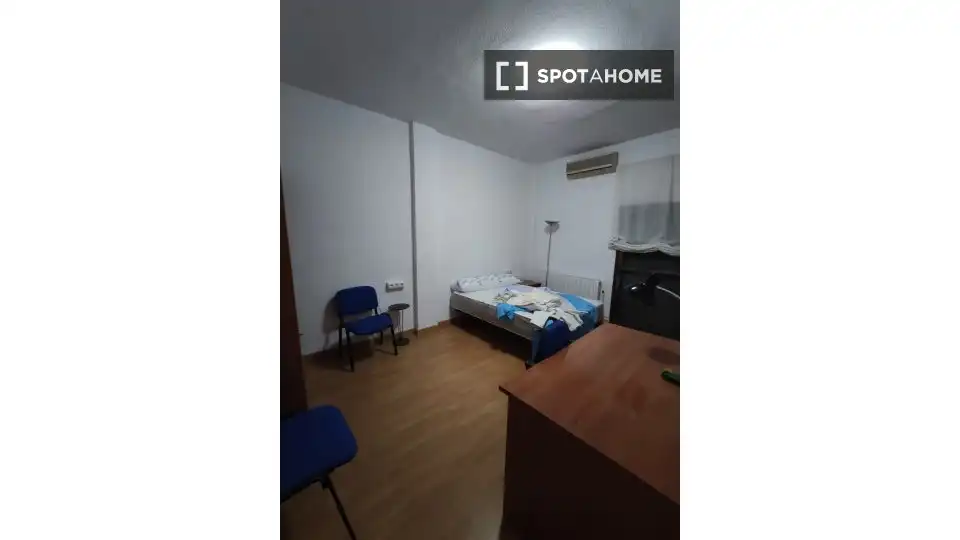 Bedroom of Flat for rent in Murcia  with Air Conditioner, Heating and Furnished