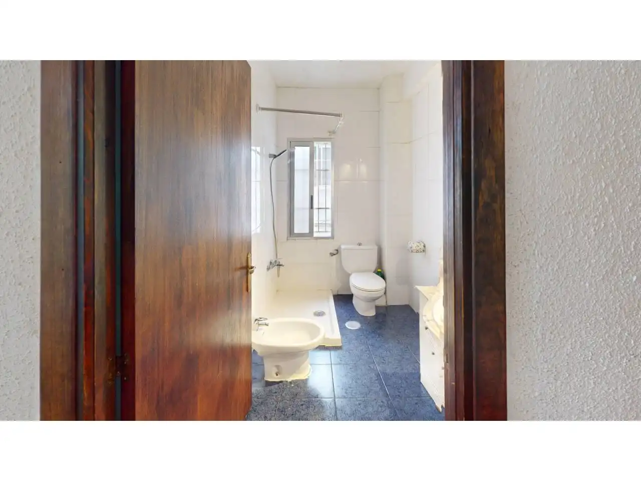 Badezimmer von Wohnung zum Verkauf in Getafe mit Heizung