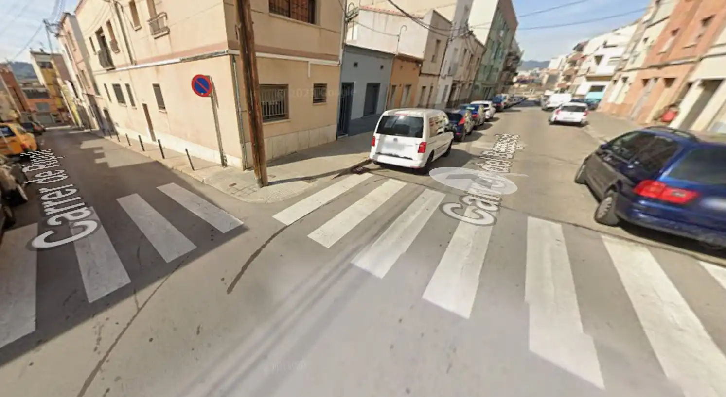 Vista exterior de Casa adosada en venta en Terrassa con Parquet, Terraza y Horno