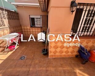 Single-family semi-detached for sale in La Línea de la Concepción