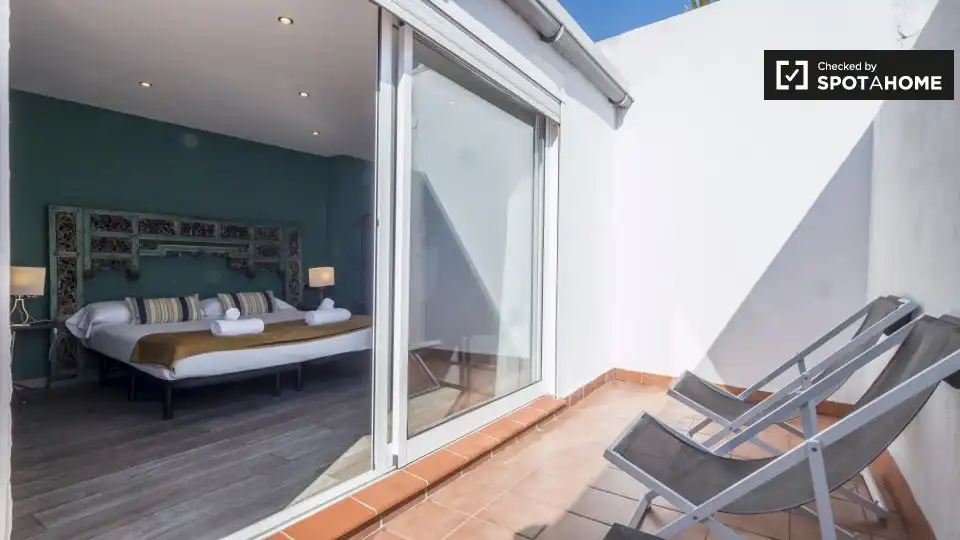 Flat with terrace to rent in Ciutat Vella, imagen 16