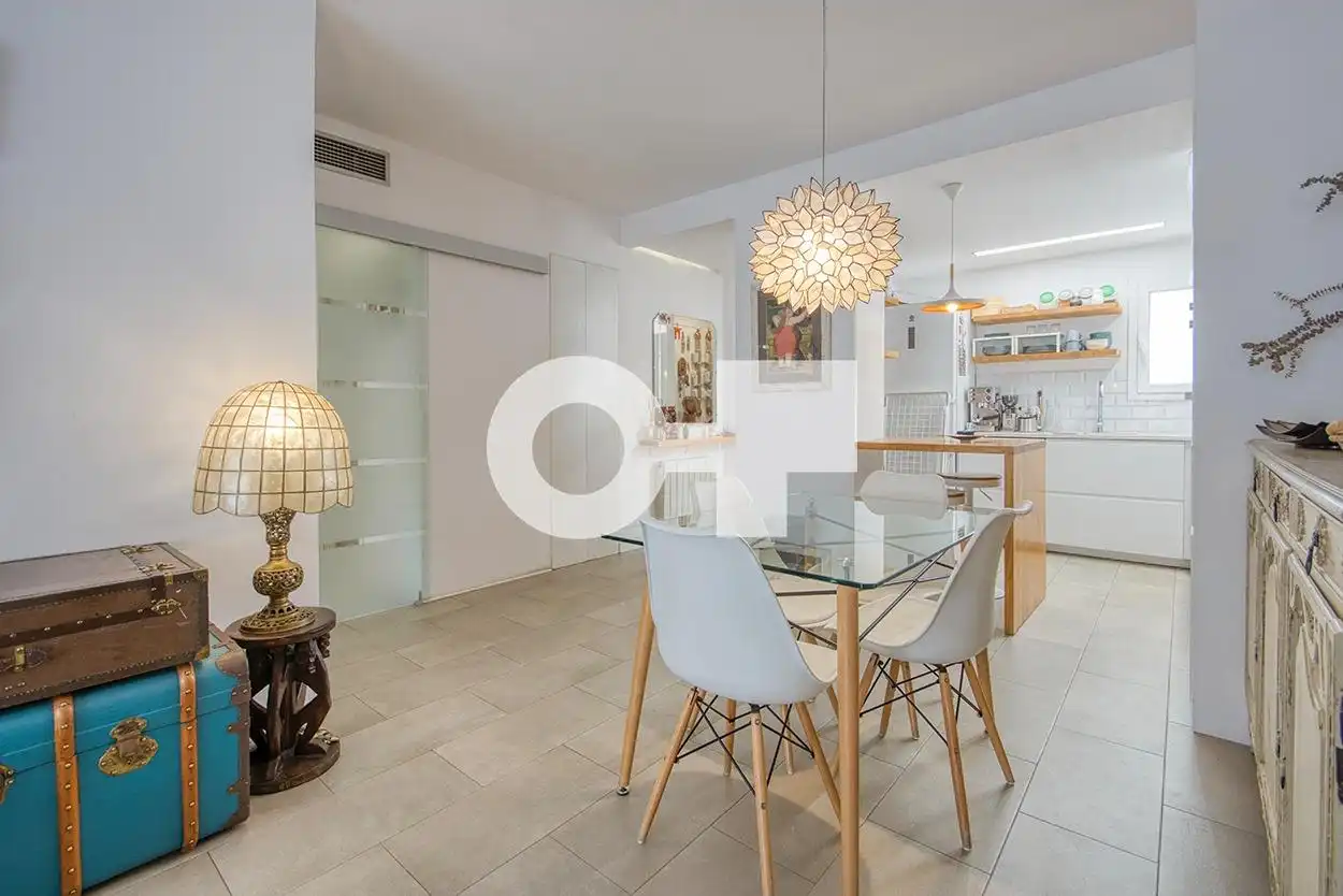 Comedor de Ático en venta en Barcelona con Aire acondicionado, Calefacción y Terraza