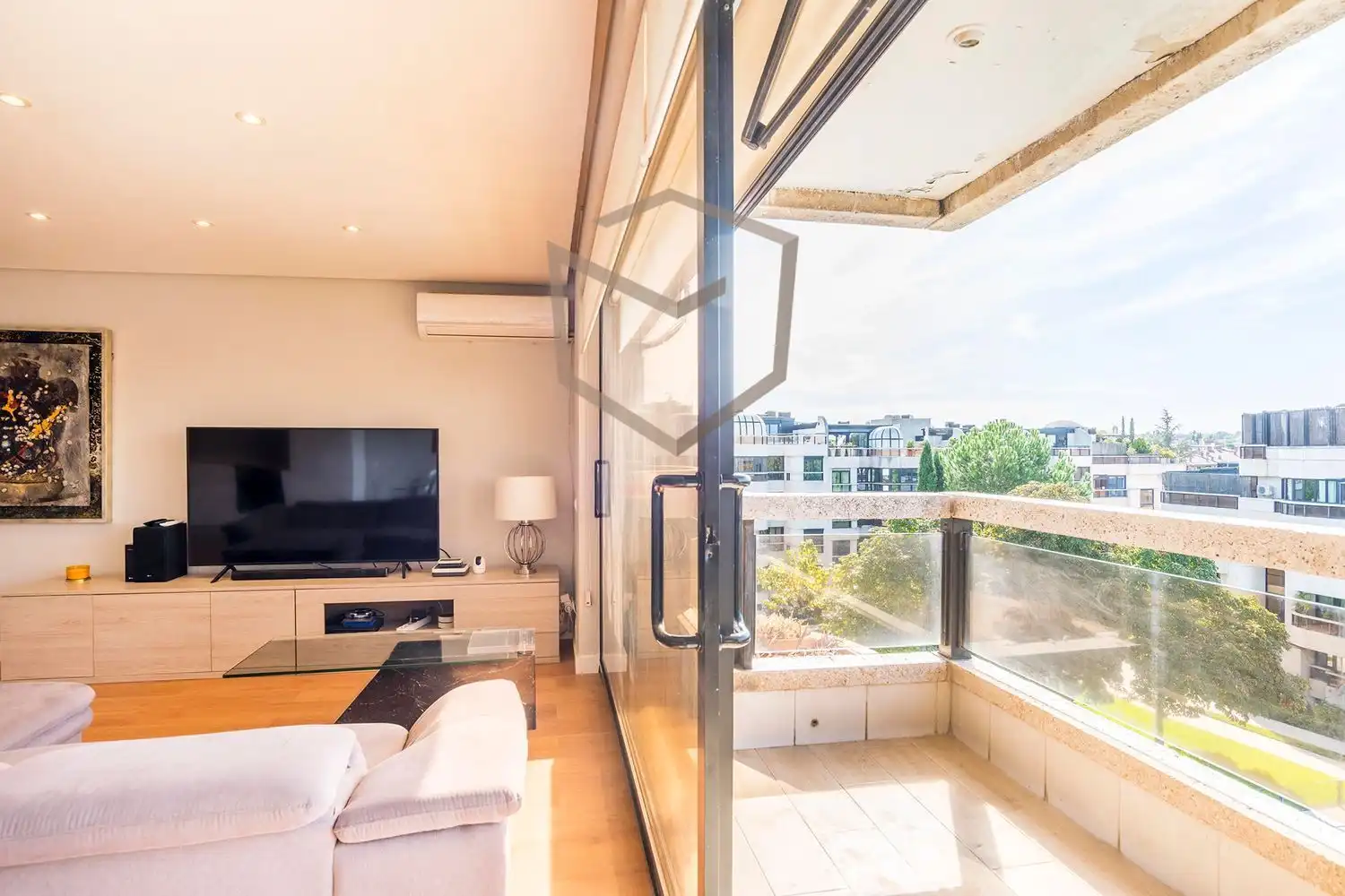 Terrassa de Dúplex en venda en Madrid amb Aire condicionat, Calefacció i Terrassa