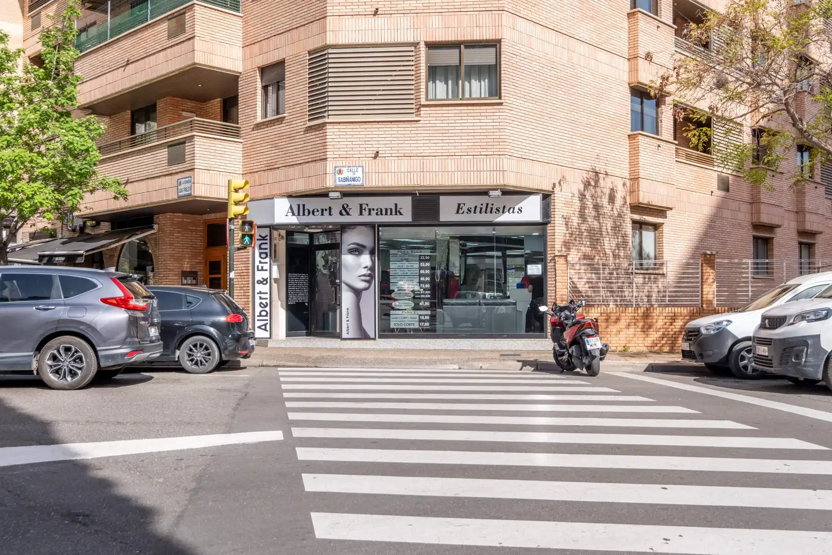 Geschaftsraum zum Verkauf in  Zaragoza Capital