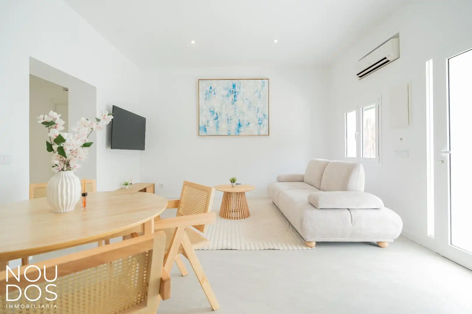 Sala d'estar de Casa adosada en venda en  Palma de Mallorca amb Aire condicionat, Calefacció i Jardí privat