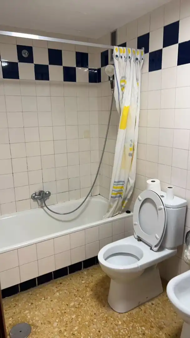 Bany de Pis en venda en Valencia