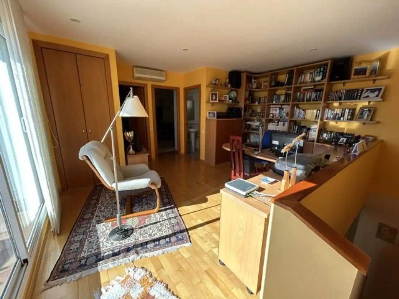 Living room of Flat for sale in Terrassa  with Air Conditioner, Heating and Terrace