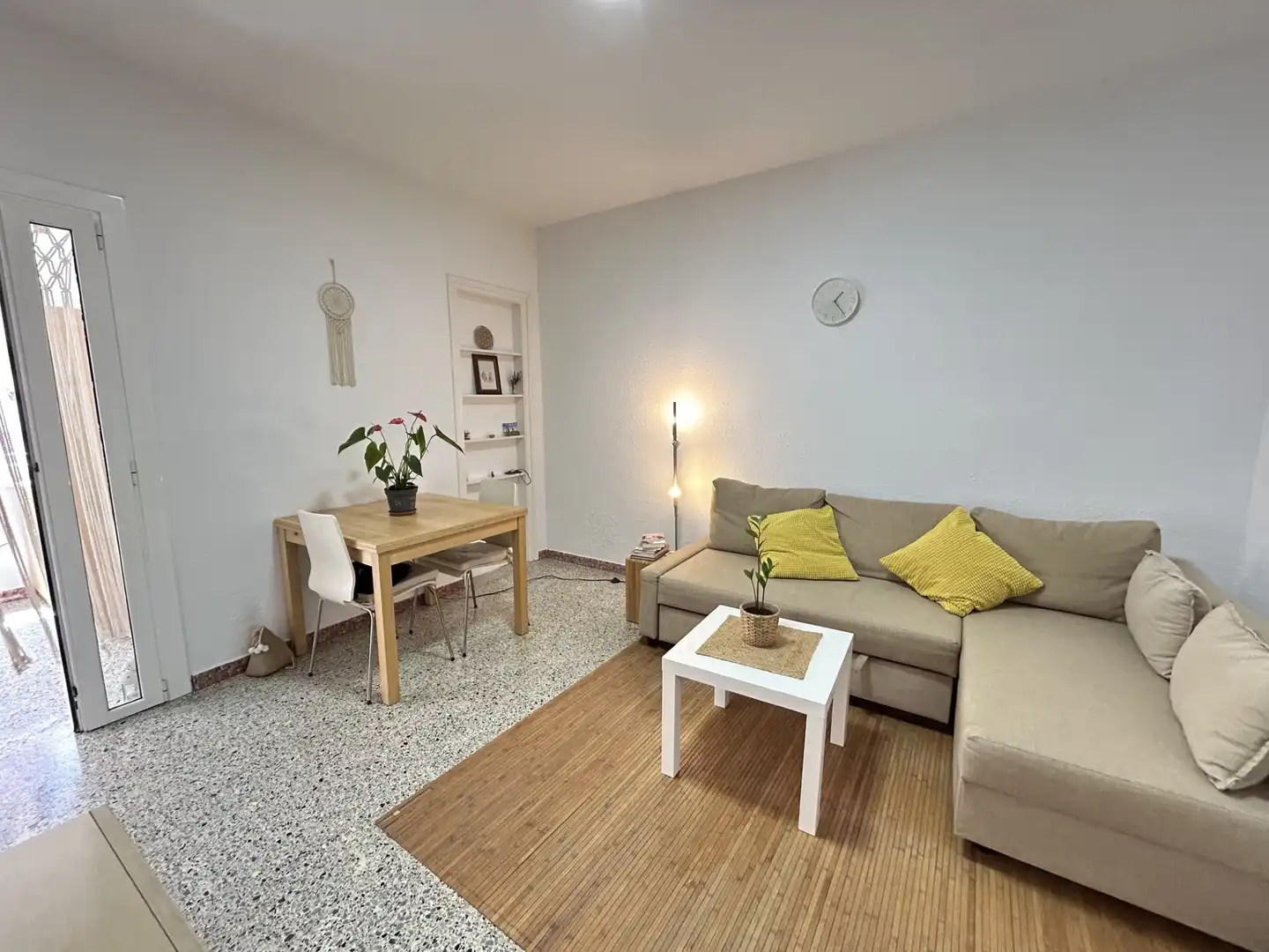 Sala de estar de Piso en venta en Molins de Rei con Aire acondicionado, Calefacción y Terraza