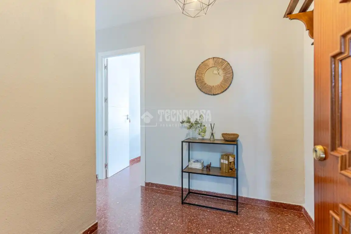 Piso de alquiler en Granada con Aire acondicionado y Amueblado