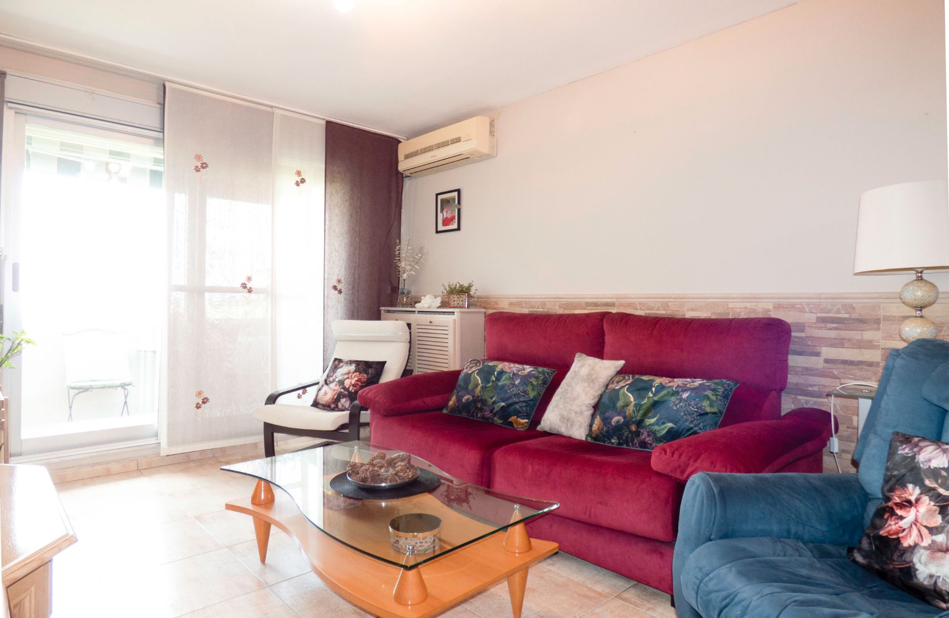 Living room of Flat for sale in Fuenlabrada  with Air Conditioner, Terrace and Storage room