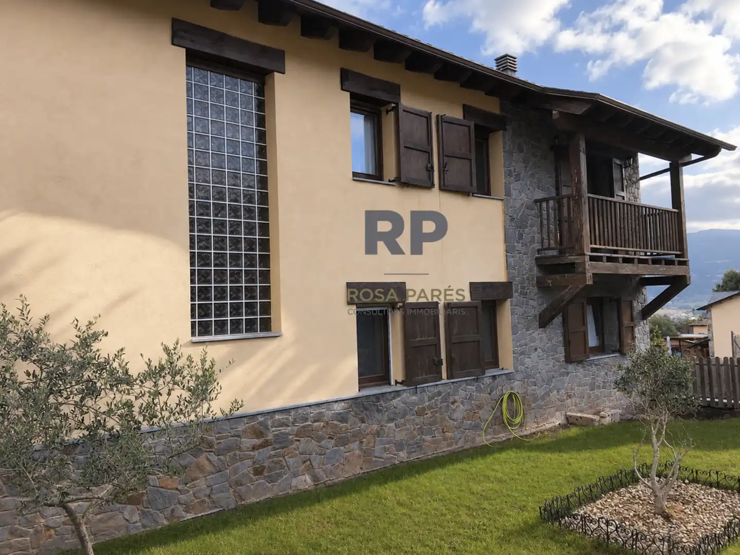 Vista exterior de Casa o xalet en venda en Seva amb Calefacció i Jardí privat