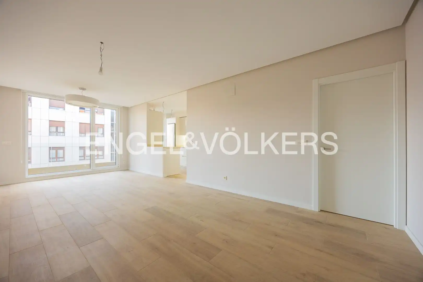Living room of Flat for sale in Abando - Albia