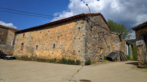 Foto 2 de Casa o xalet en venda a Calle Bajodevilla, Puebla de Lillo, León