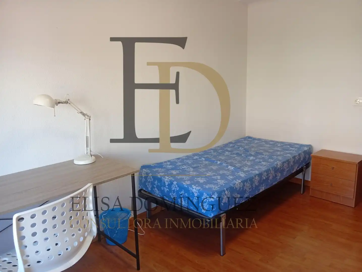 Habitación de Piso de alquiler en Salamanca con Calefacción, Amueblado y Balcón
