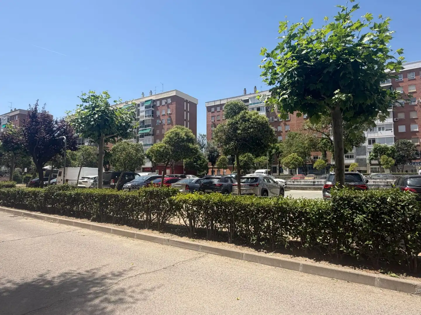 Vista exterior de Piso en venta en Madrid con Calefacción, Parquet y Terraza