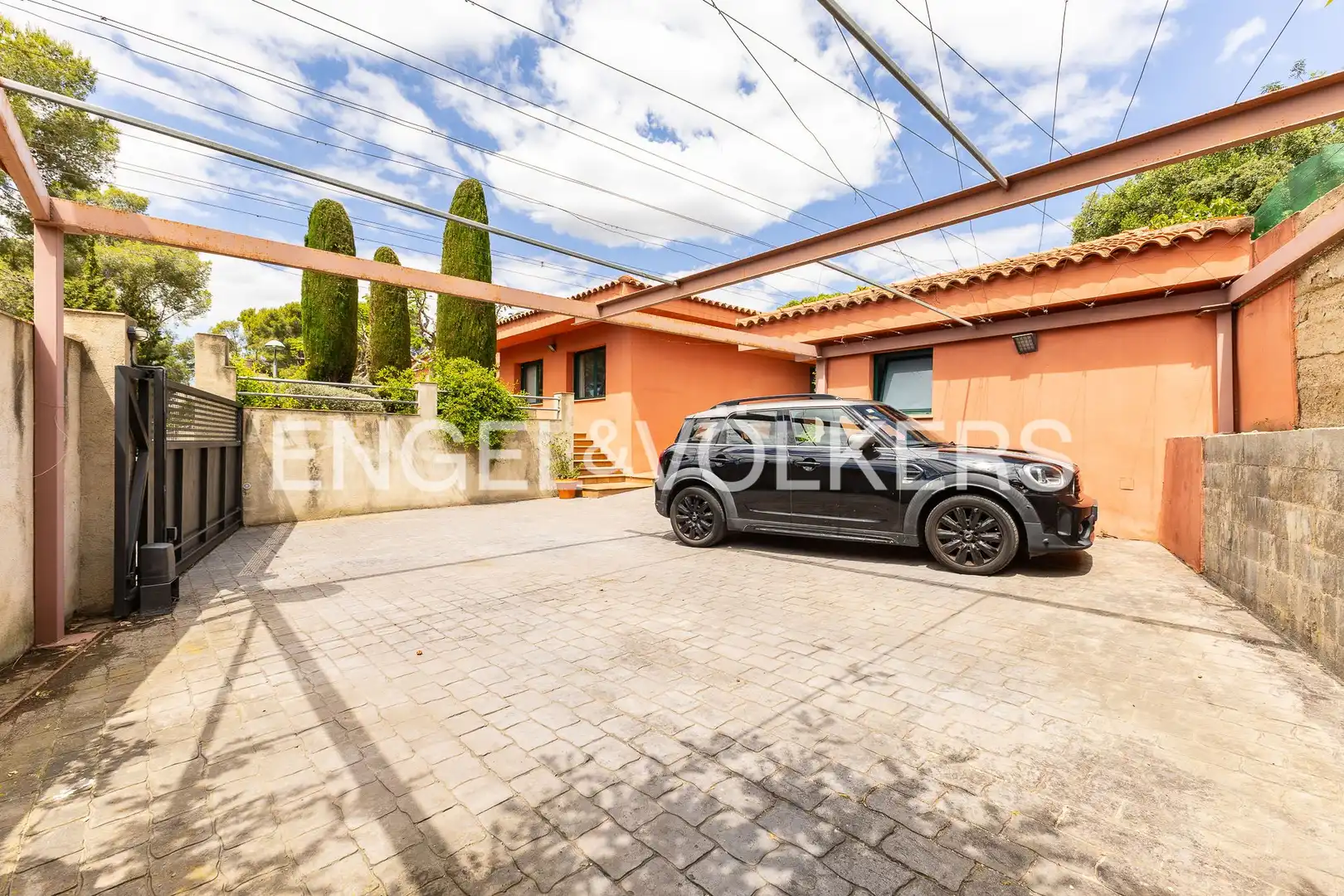 Vista exterior de Casa o xalet en venda en Tarragona amb Calefacció, Jardí privat i Terrassa