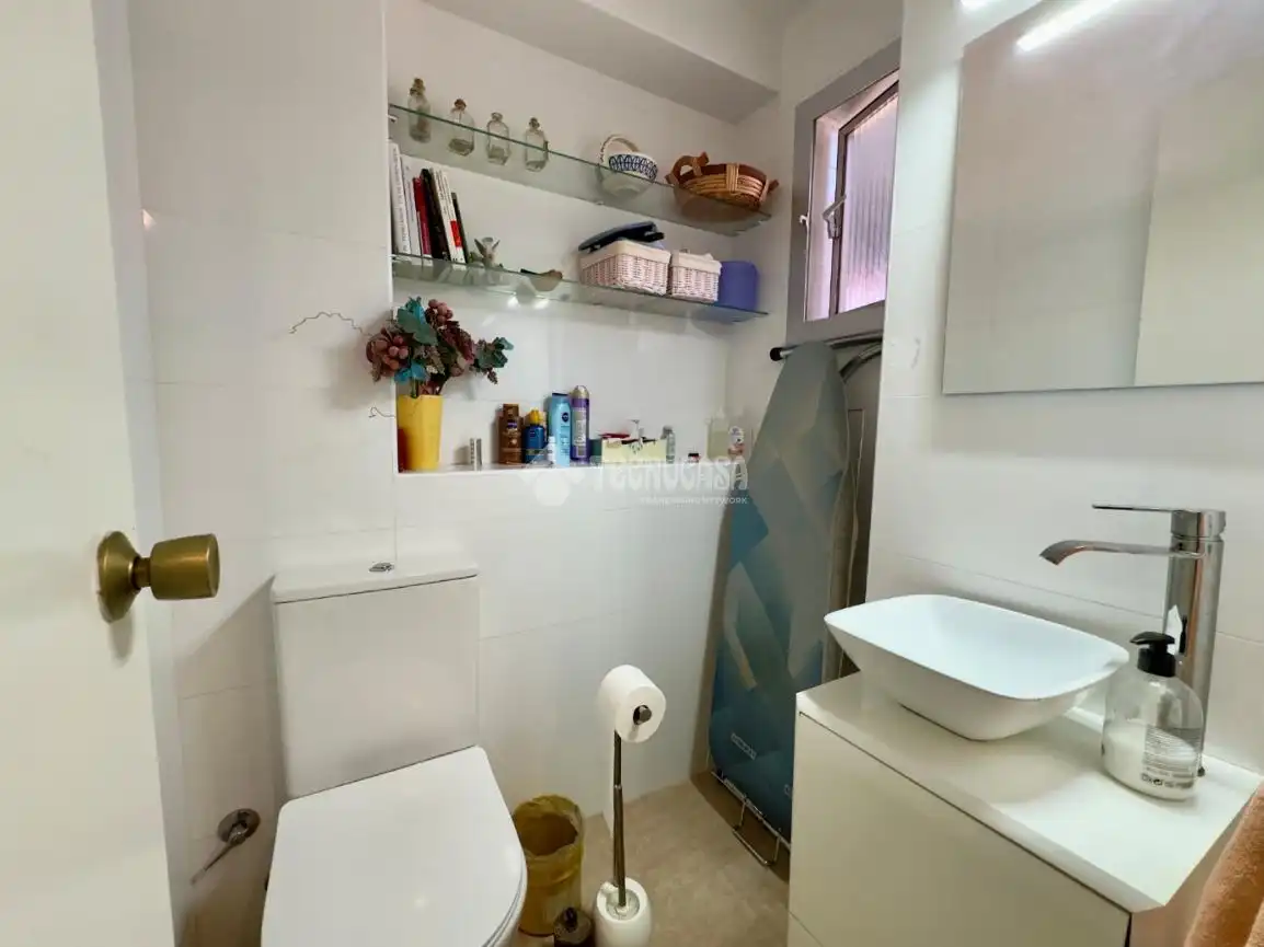 Bathroom of Flat for sale in Las Rozas de Madrid  with Air Conditioner, Heating and Terrace