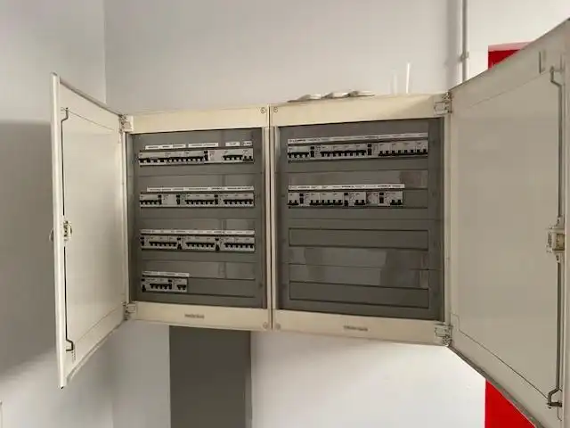 Industriegebäude zur Miete in San Cibrao das Viñas, imagen 33