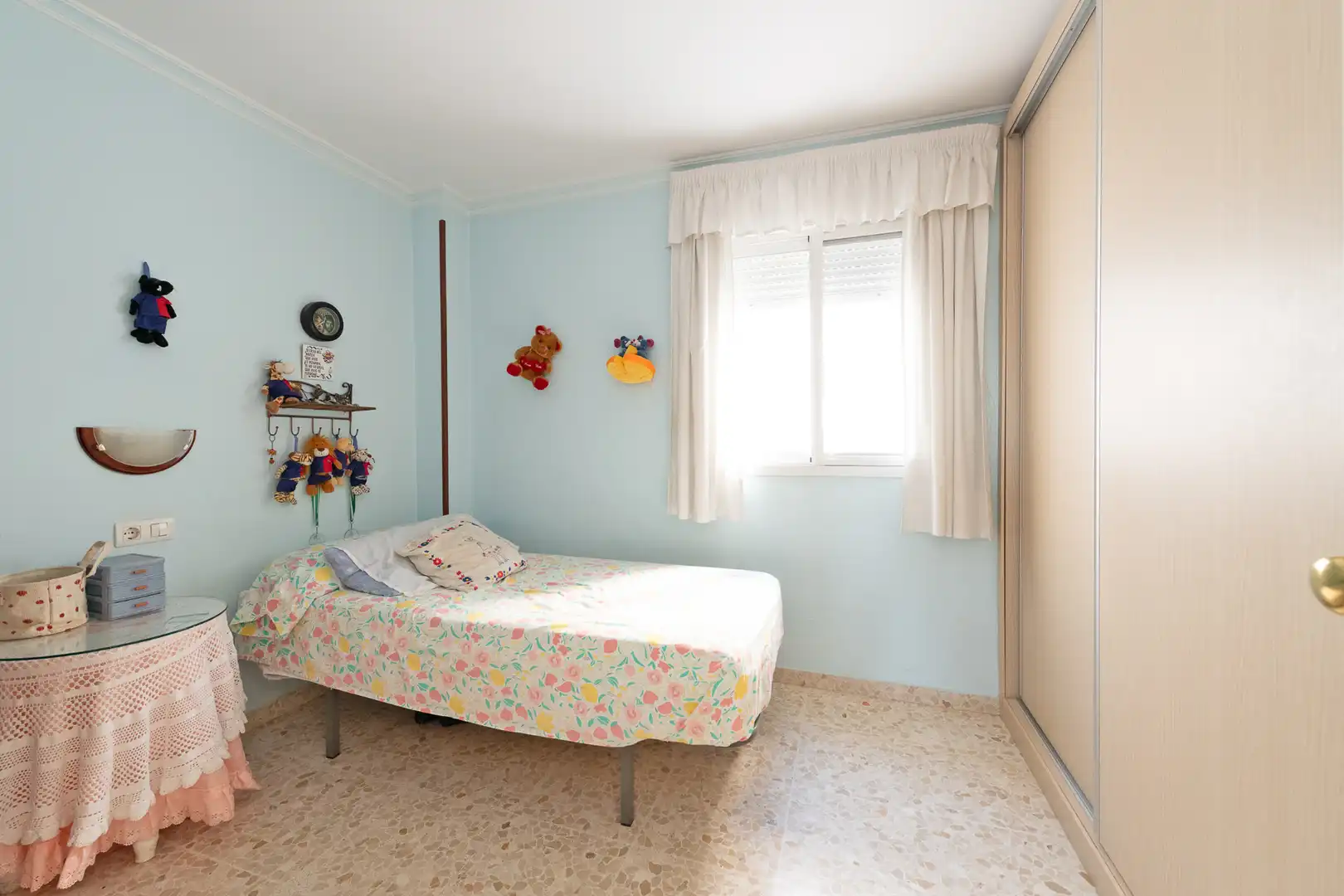 Bedroom of Flat for sale in Vélez-Málaga  with Terrace, Storage room and Community pool