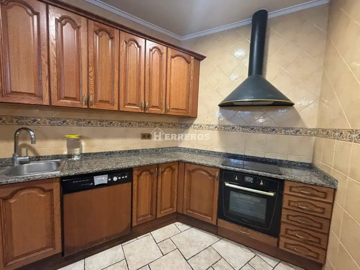 Cocina de Local en venta en Uruñuela