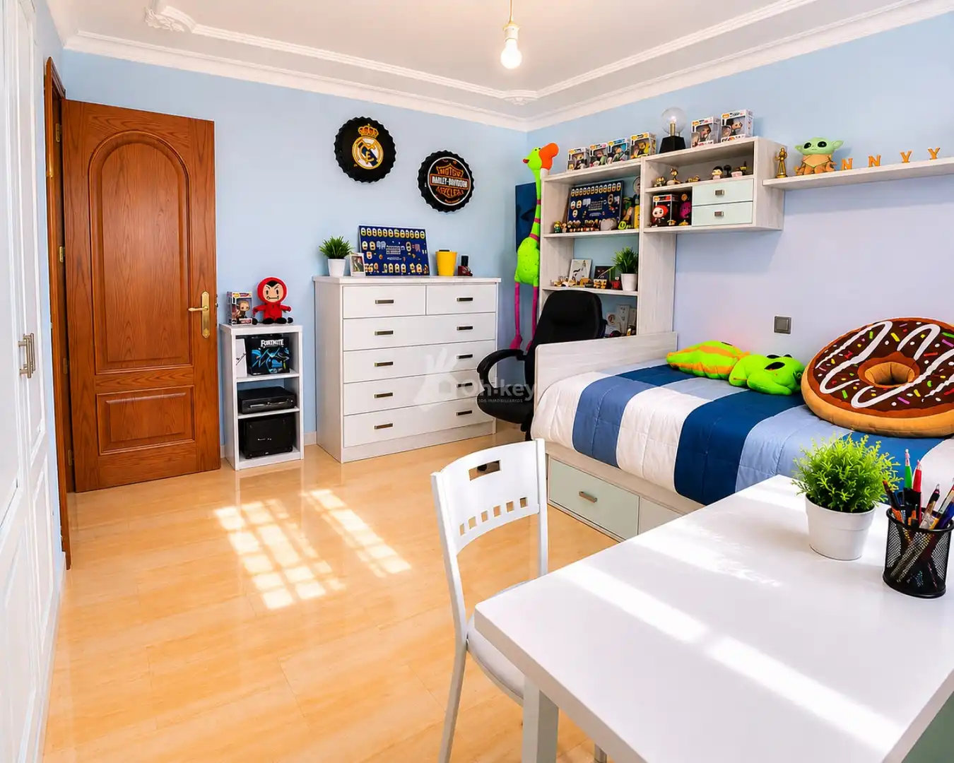 Habitación de Casa o chalet en venta en Cedillo del Condado con Aire acondicionado, Calefacción y Piscina