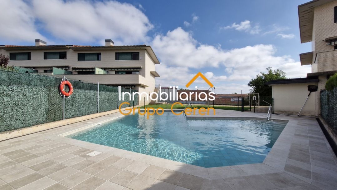 Exterior view of Duplex for sale in Alesanco  with Heating, Terrace and Storage room