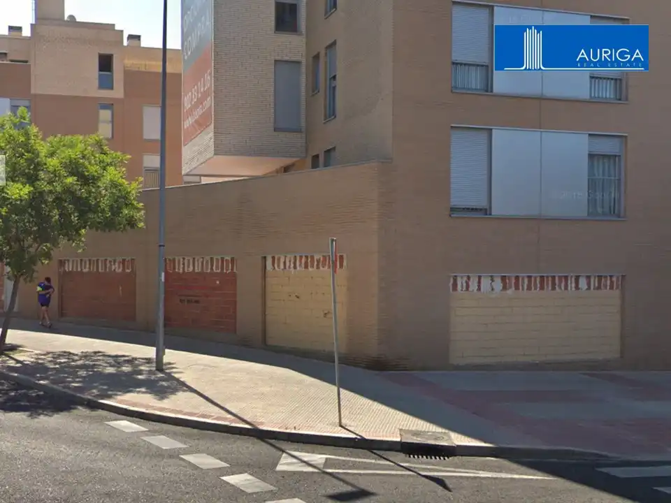 Vista exterior de Local en venta en Torrejón de Ardoz con Aire acondicionado