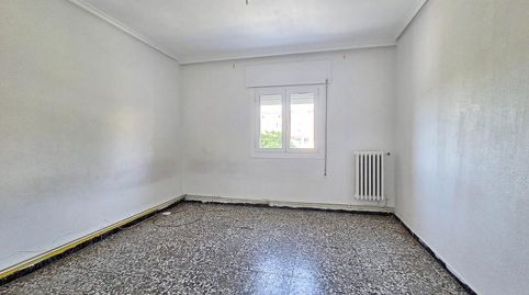 Foto 2 von Wohnung zum Verkauf in Ador, Lourdes, Tudela