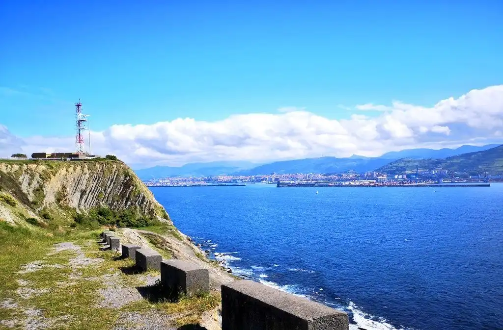 Vista exterior de Casa o chalet en venta en Getxo  con Aire acondicionado, Calefacción y Jardín privado