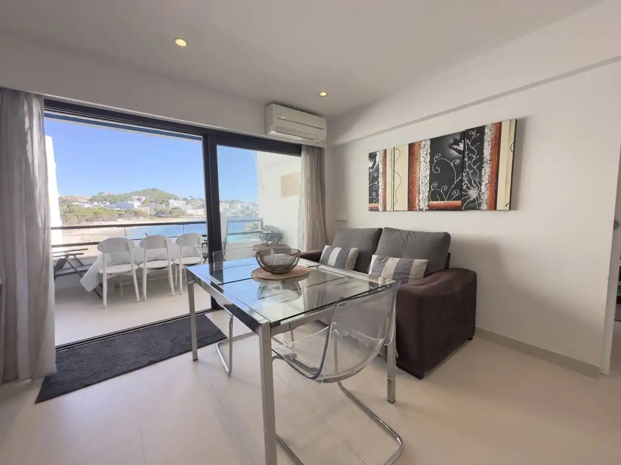 Sala de estar de Piso de alquiler en Calvià con Aire acondicionado, Calefacción y Terraza