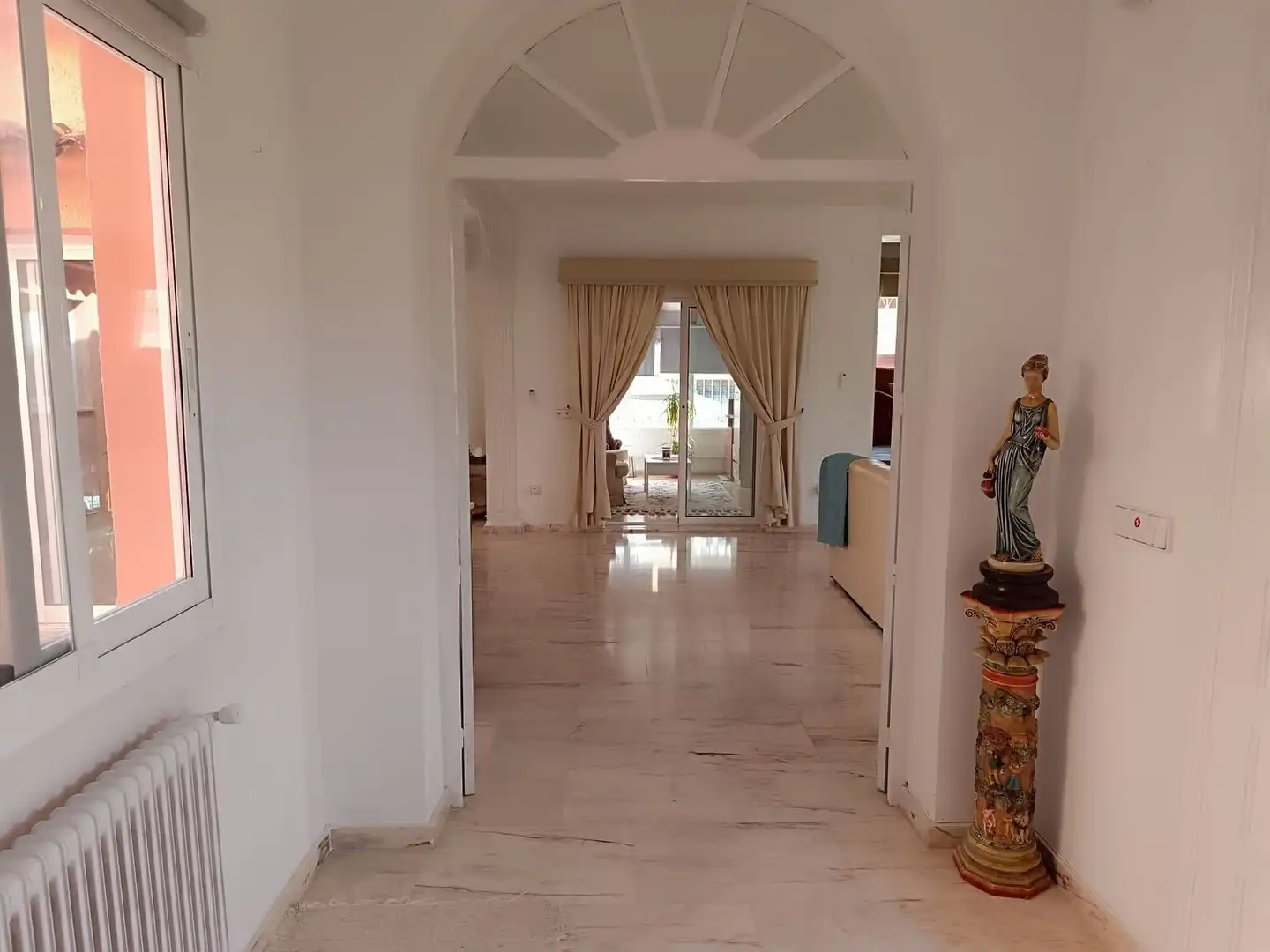 Houses for sale in L'Alfàs del Pi  with Air Conditioner, Private garden and Terrace