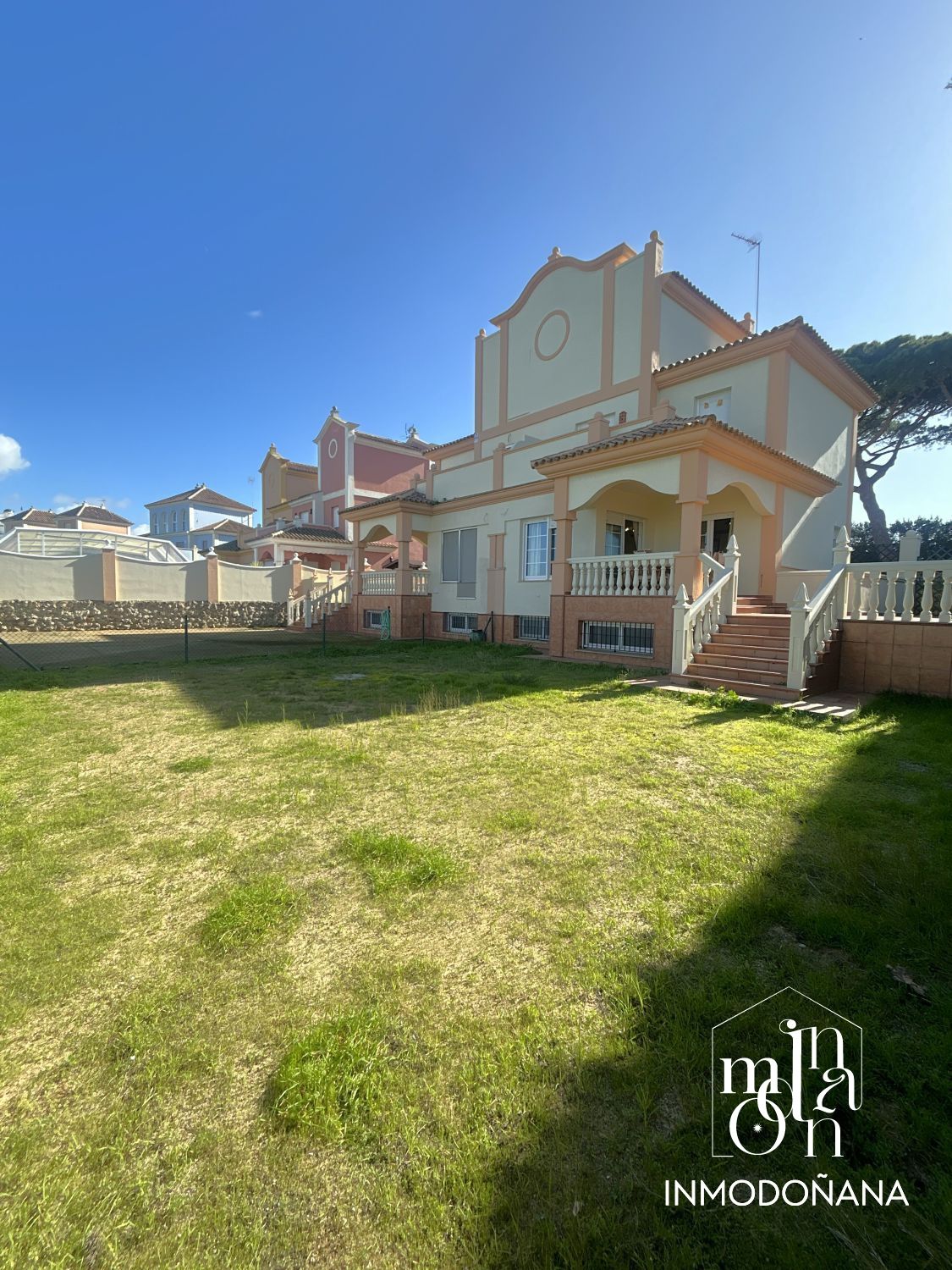 Exterior view of Single-family semi-detached for sale in Almonte  with Air Conditioner, Heating and Terrace