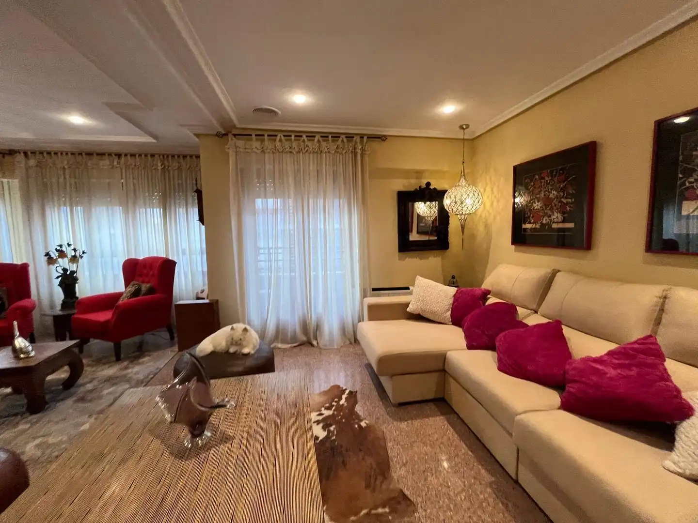 Flat with terrace for sale in Calle de Mariano Luiña, imagen 2