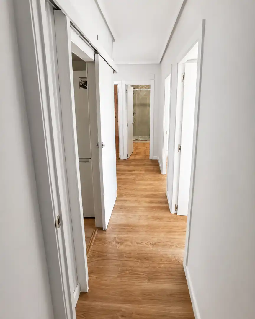 Flat for rent in Calle José Hierro, Cuatro Caminos