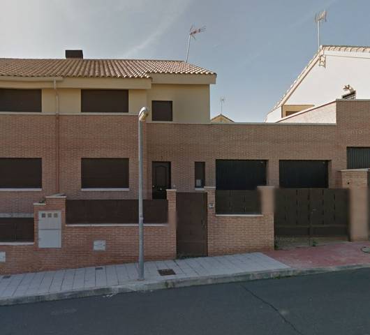 Casa-chalet en Venta en Noez