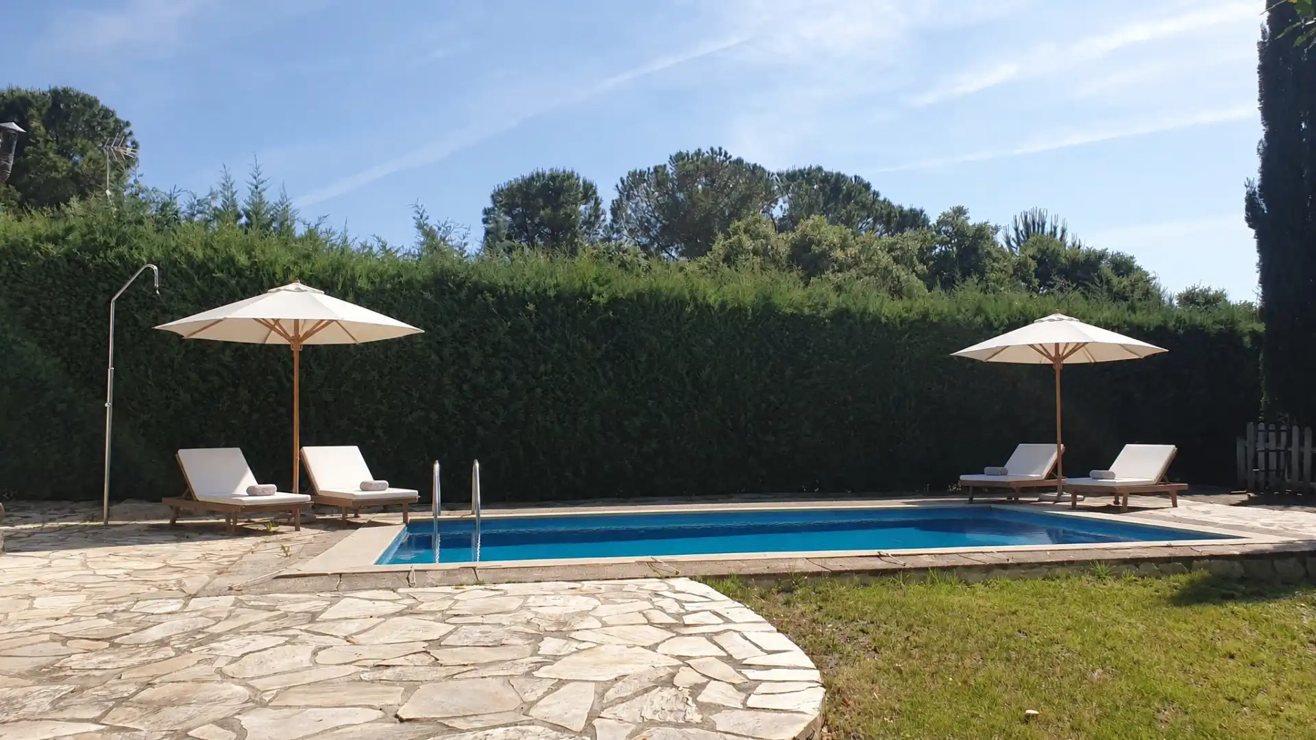 Piscina de Casa o xalet en venda en Valdemorillo amb Calefacció, Jardí privat i Terrassa