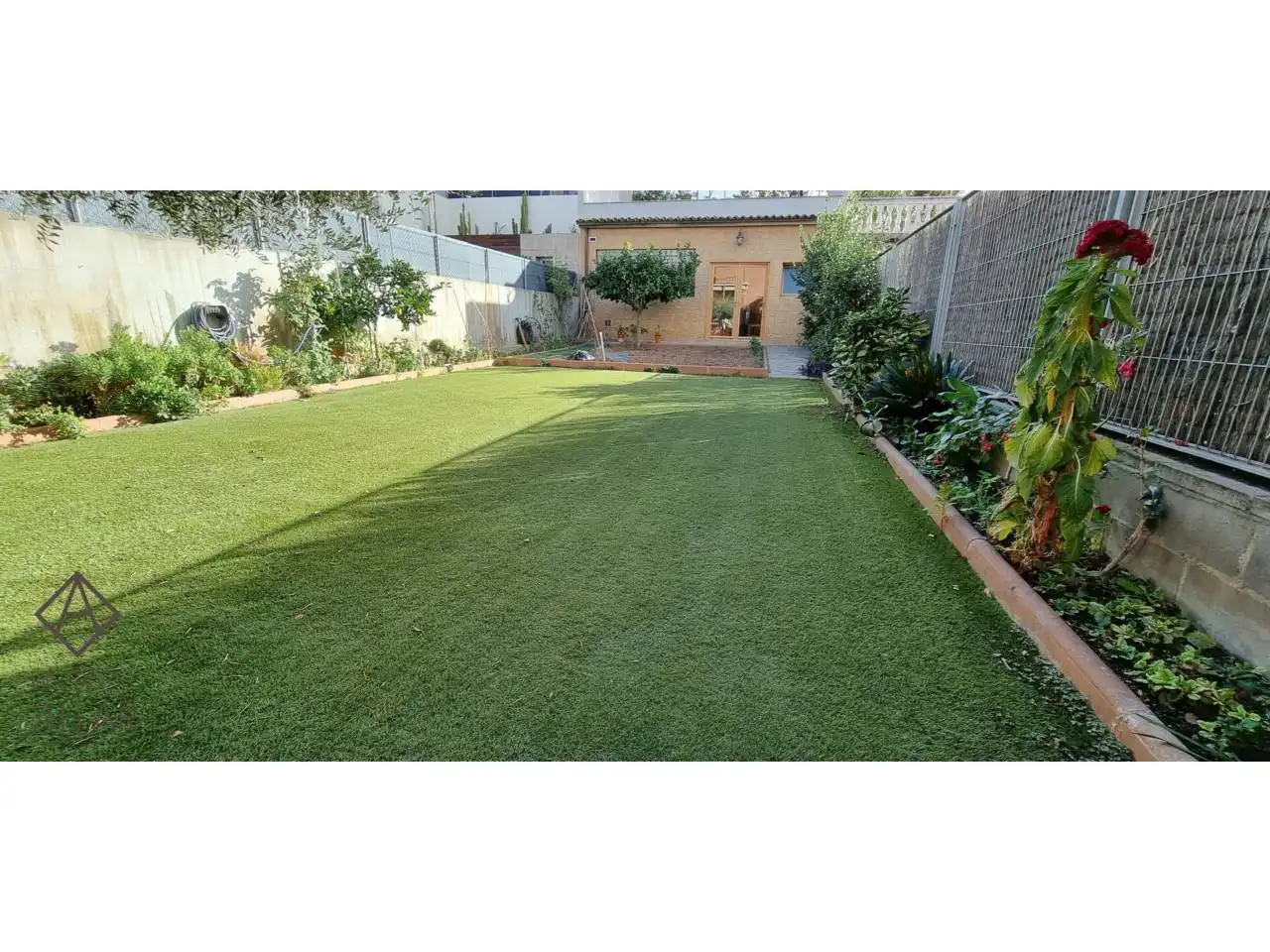 Jardín de Casa adosada en venta en Granollers con Calefacción, Jardín privado y Terraza