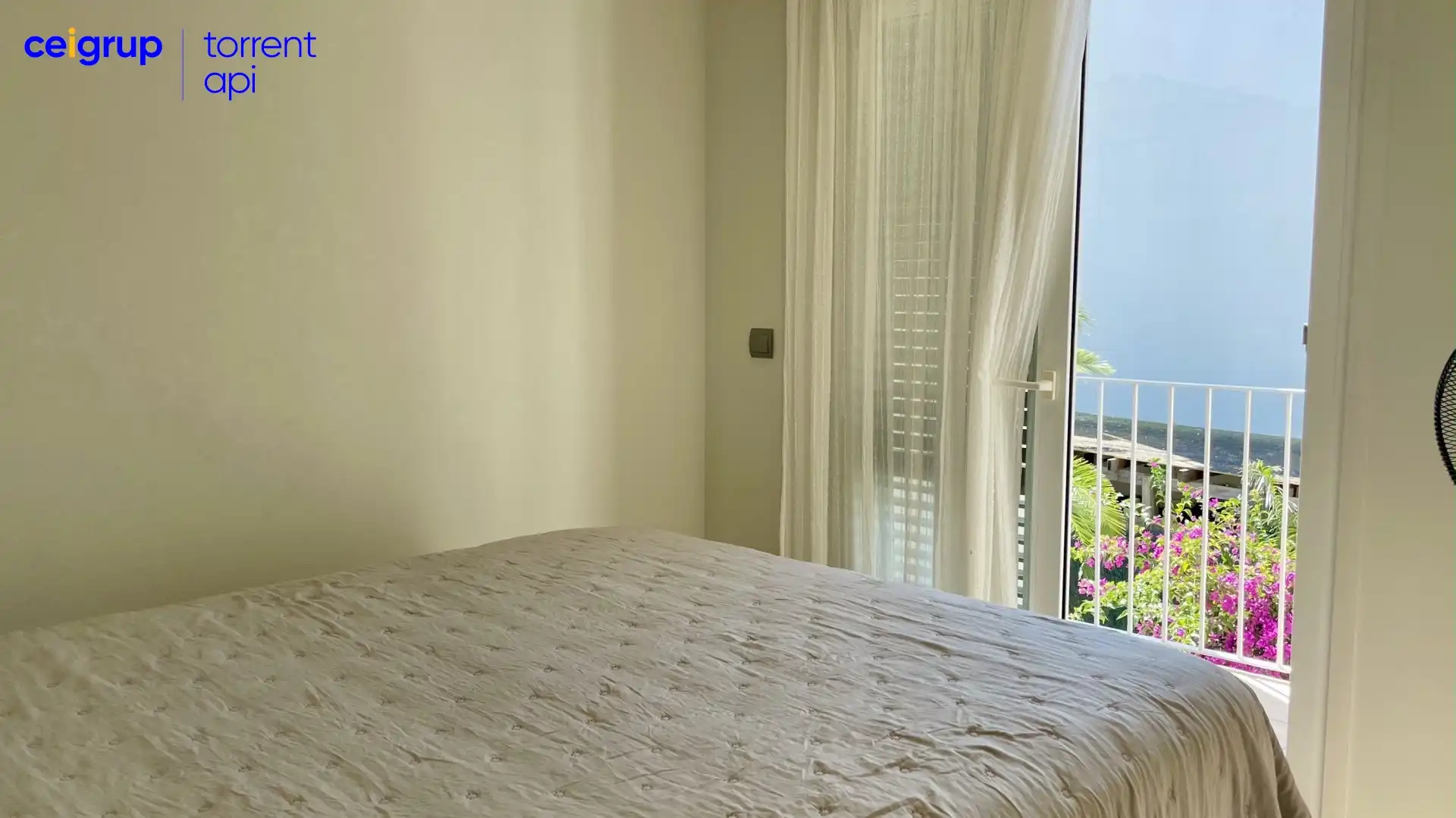 Habitación de Casa adosada en venta en L'Estartit con Terraza y Balcón